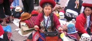 traditional peruvian clothing