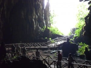 Cueva de las Lechuzas walkway