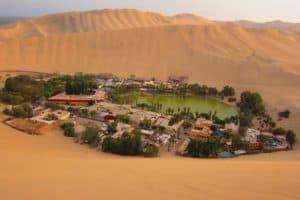 Desert Oasis Huacachina - top 10 must see places Peru