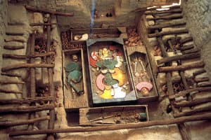 Lord of Sipan Peru - The Huaca(tomb) with 2 skeletons and other artefacts inside