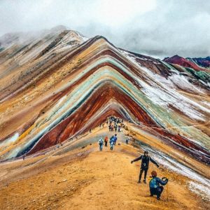 Rainbow mountain peru - picture of rainbow mountain