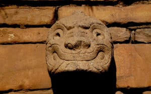 Chavin-de-huantar-head-2