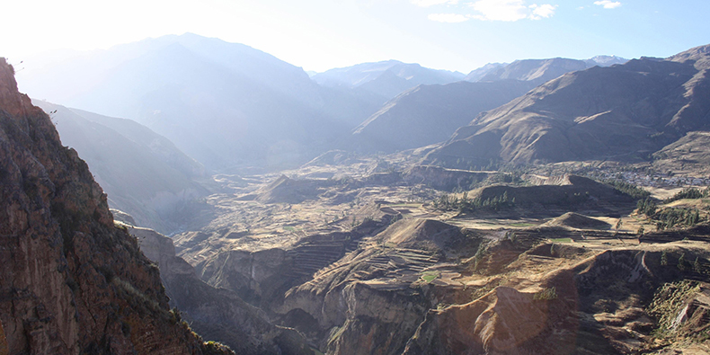 colca canyon arequipa peru