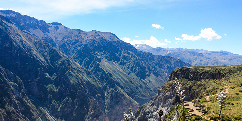 colca canyon peru